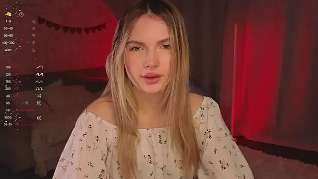 EvelynSin online show from 11.15.25