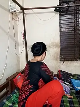 Snapshot of Disha_Nur chatting on 10.29.25 Disha Nur online show from 10.29.25