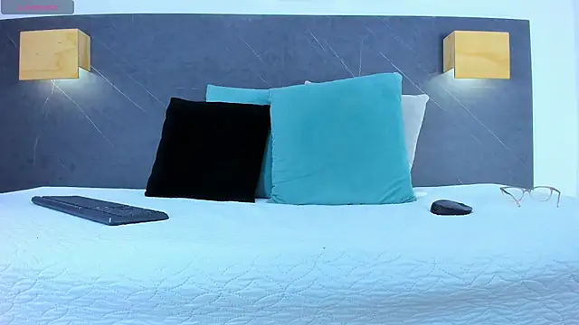 Snapshot of iamdoll chatting on 02.03.26 iamdoll online show from 02.03.26