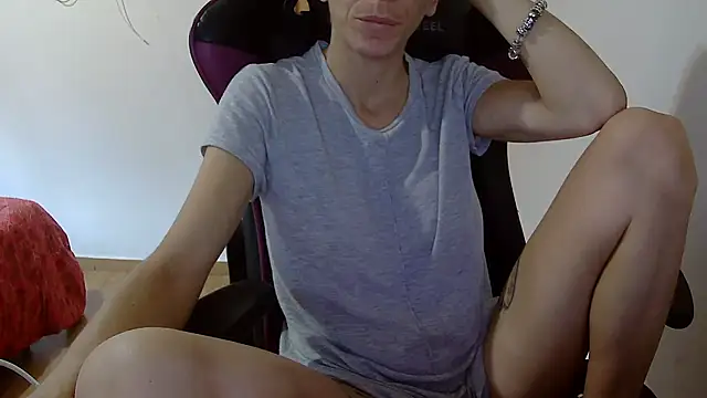 vampirosaxh online show from 10.19.25