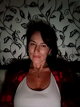 Luna 7777 online show from 10.19.25