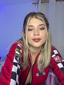 Snapshot of _Alicee_1 chatting on 10.30.25 Alicee 1 online show from 10.30.25