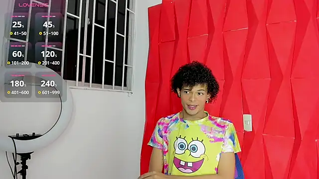 chloe king online show from 11.12.25