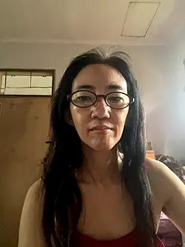 princessD077 online show from 10.29.25