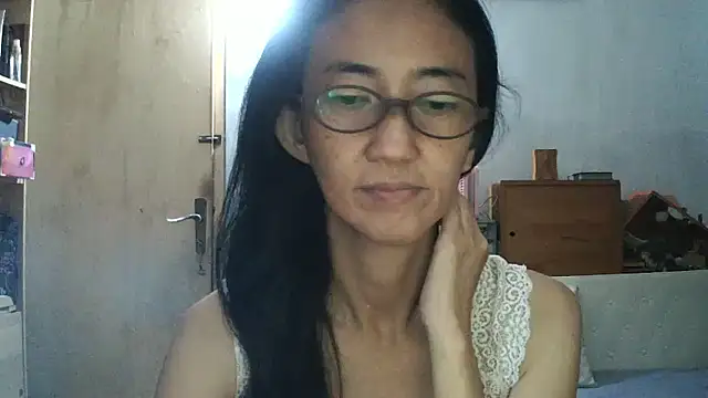 princessD077 online show from 12.21.25