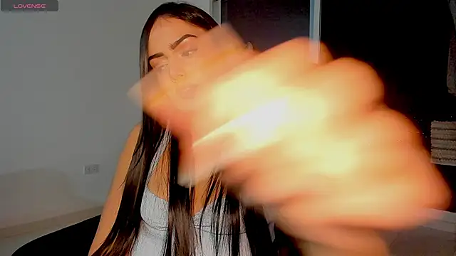 ZafiLov online show from 12.18.25