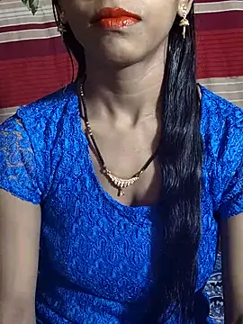 Itz Aisha   online show from 11.03.25