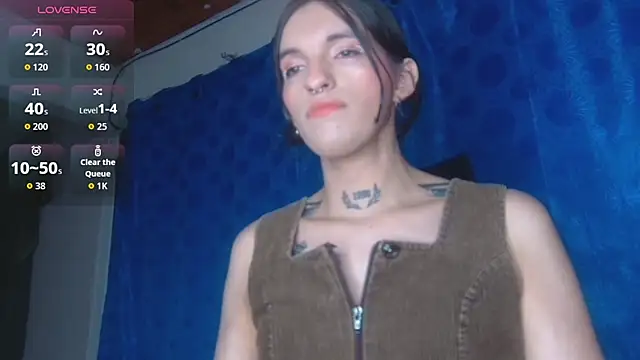 Snapshot of Scarlett_crastrawberry chatting on 11.08.25 Scarlett crastrawberry online show from 11.08.25