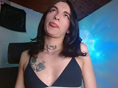 Snapshot of Scarlett_crastrawberry chatting on 06.14.26 Scarlett crastrawberry online show from 06.14.26