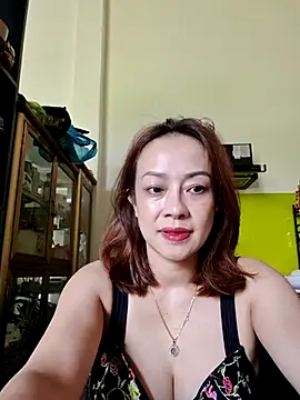 Baby-bigboobs20 online show from 12.01.25