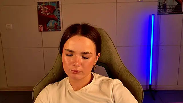 May Bloom online show from 10.27.25