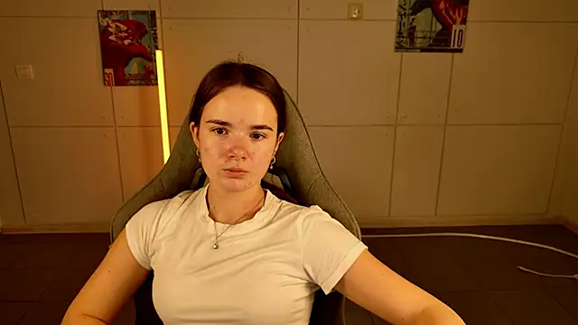 May Bloom online show from 11.22.25