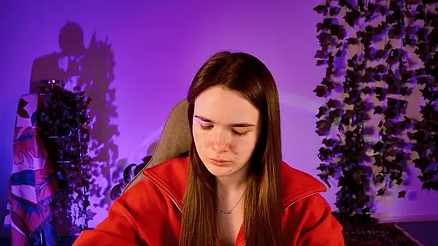 May Bloom online show from 03.05.26