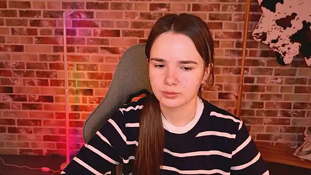 May Bloom online show from 03.11.26