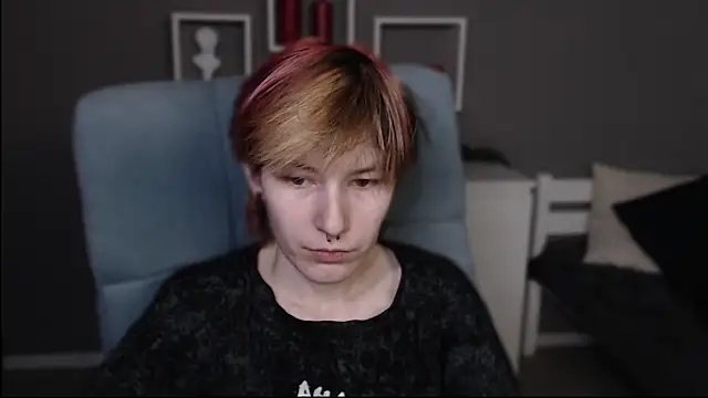 guitarandangell online show from 04.19.26