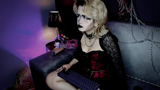 Navier   online show from 12.16.25