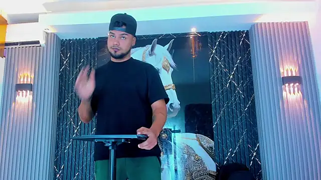 handsome boys22 online show from 11.03.25