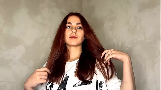 LunaAfrodita online show from 10.24.25