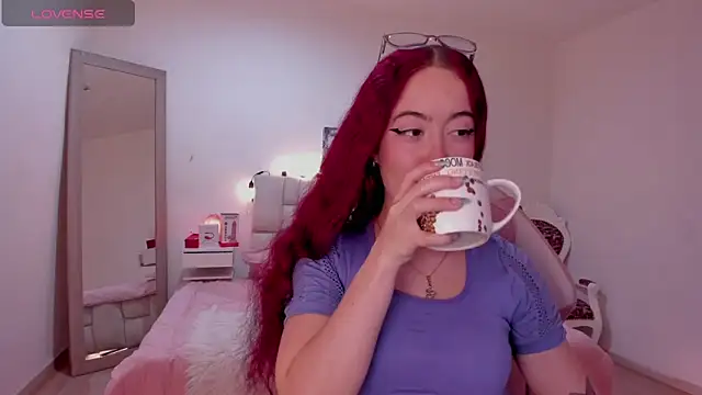 Snapshot of Amaraa_couper1 chatting on 01.06.26 Amaraa couper1 online show from 01.06.26