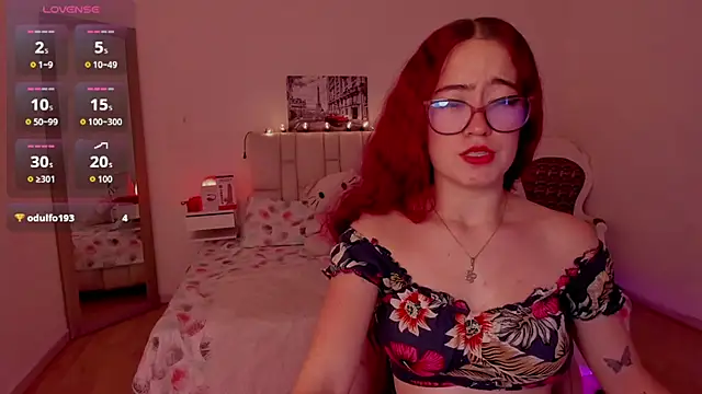 Snapshot of Amaraa_couper1 chatting on 02.08.26 Amaraa couper1 online show from 02.08.26