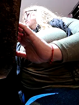 Snapshot of JennyInVegas chatting on 10.31.25 JennyInVegas online show from 10.31.25