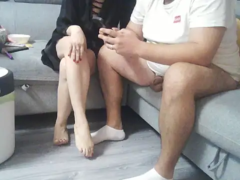 Snapshot of sweetycouplexxxx chatting on 10.25.25 sweetycouplexxxx online show from 10.25.25