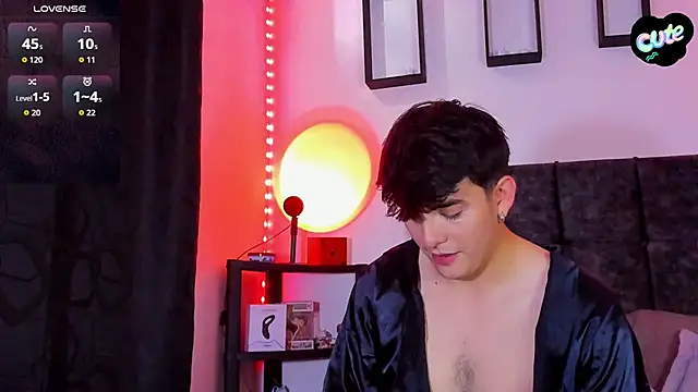 Theo Noxxx online show from 11.15.25