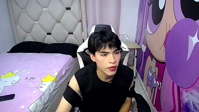 hyun jin  online show from 10.19.25