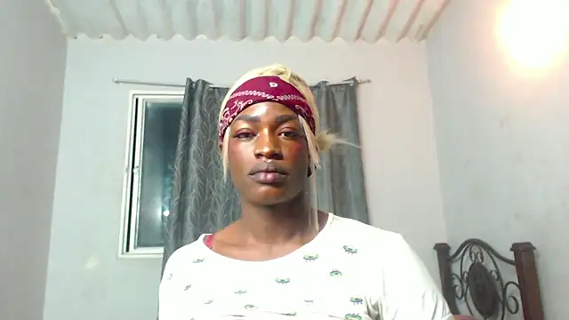 TheXEbonyxxx online show from 12.17.25