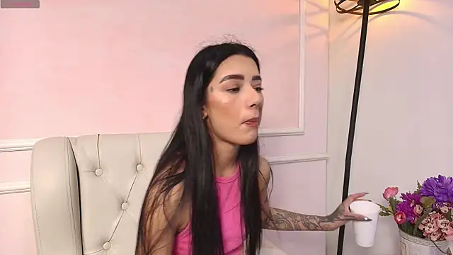 Scarlett Keller online show from 12.01.25