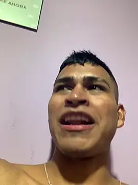 Emiliano Reyes online show from 01.12.26