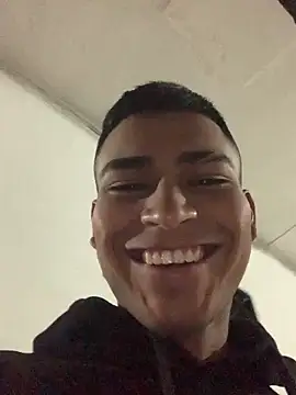 Emiliano Reyes online show from 05.27.26