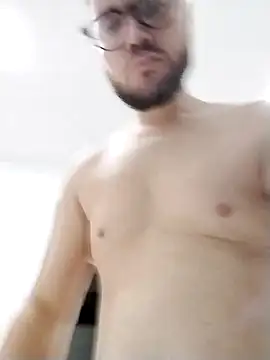 Snapshot of Branquinhowm chatting on 11.15.25 Branquinhowm online show from 11.15.25