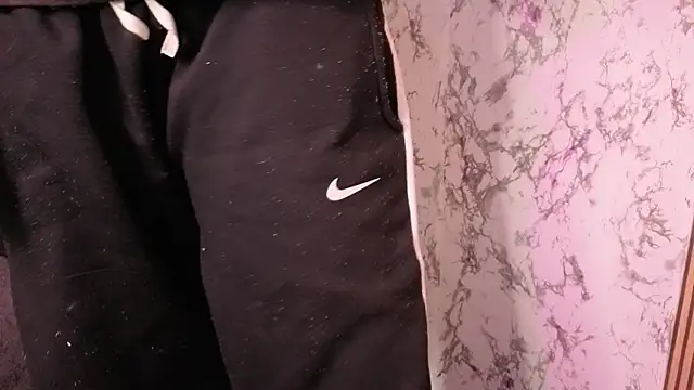 sweetcherryyy  online show from 12.03.25