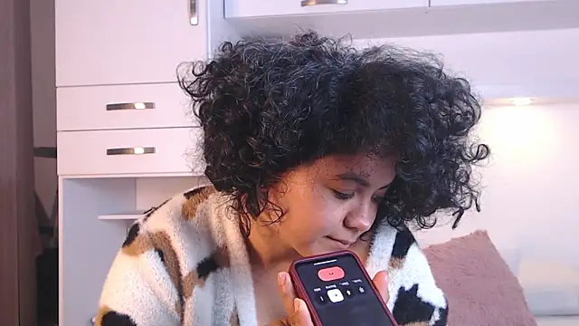 MartiRuis10 online show from 10.26.25