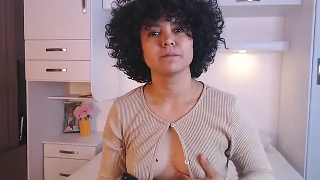 MartiRuis10 online show from 11.27.25