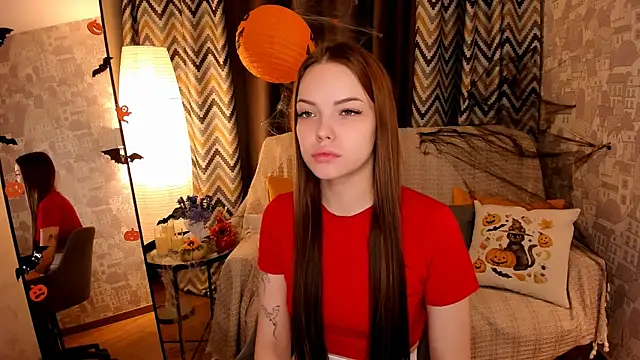 MelissaBell  online show from 11.02.25