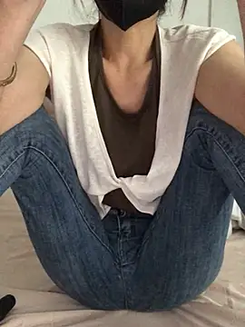 Kylie beem online show from 07.18.26