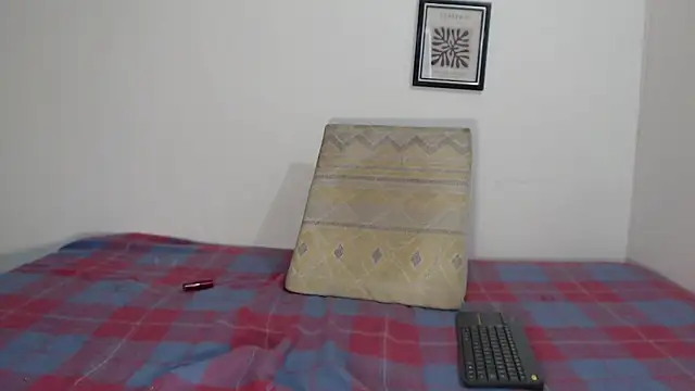 Nikki  uwu online show from 03.10.26