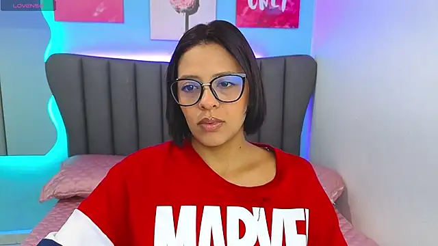 Aria Russo online show from 12.05.25