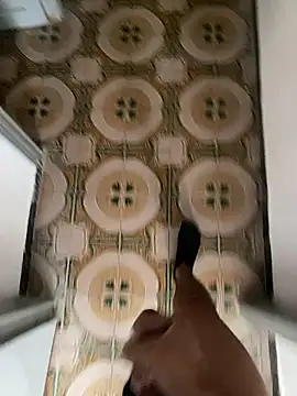 Snapshot of Anaconda_Negra20 chatting on 10.22.25 Anaconda Negra20 online show from 10.22.25