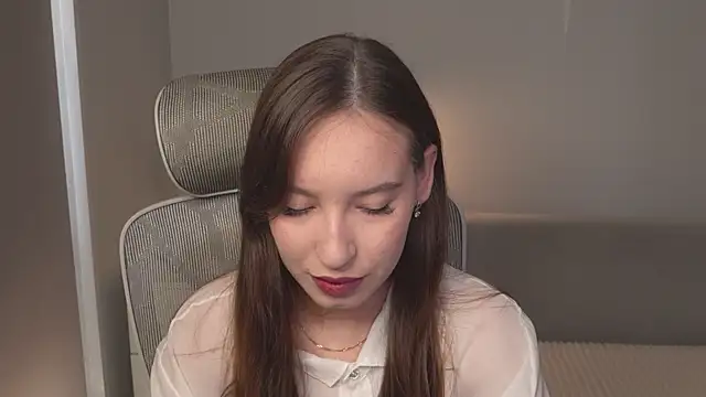 Snapshot of WhyEmmyCry chatting on 07.03.26 WhyEmmyCry online show from 07.03.26