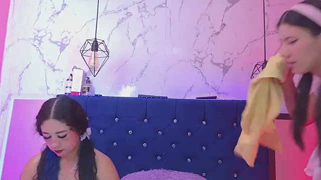 Dakotaa Johnson online show from 07.17.26