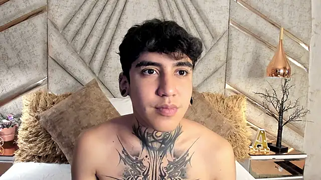 SantiOlsen online show from 11.14.25