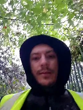 bbyxklaus online show from 11.10.25