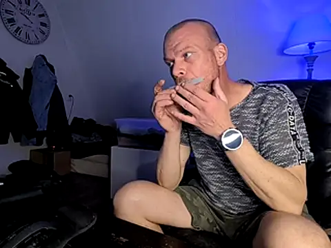 Kinky Play1 online show from 03.30.26