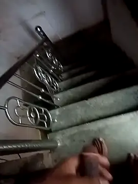 Snapshot of Saddam2332 chatting on 10.30.25 Saddam2332 online show from 10.30.25