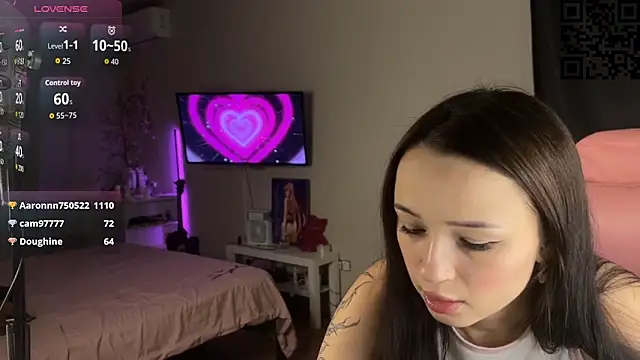 ella simons online show from 11.28.25