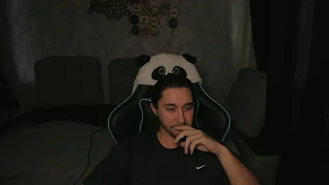 Pohyi  online show from 03.06.26