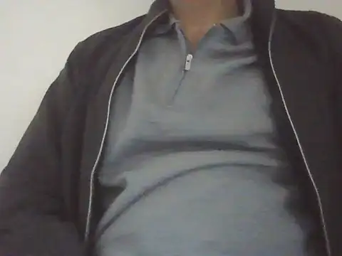 Snapshot of nick2445 chatting on 11.16.25 nick2445 online show from 11.16.25